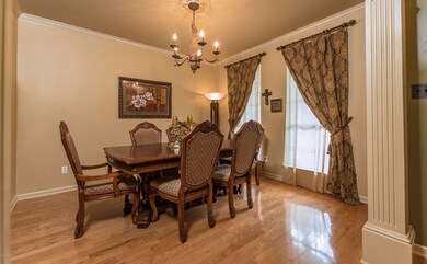 Formal Dining 1