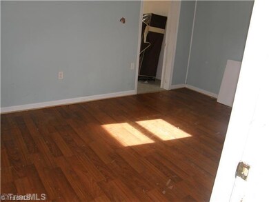 6171 Hickory Creek Rd, High Point, NC 27263 - photo 5