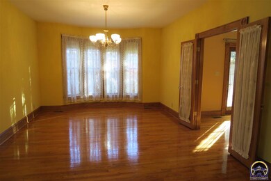 338 SW Greenwood Ave, Topeka, KS 66606 - photo 7