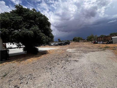 10306 E Avenue r10, Littlerock, CA 93543 - photo 5