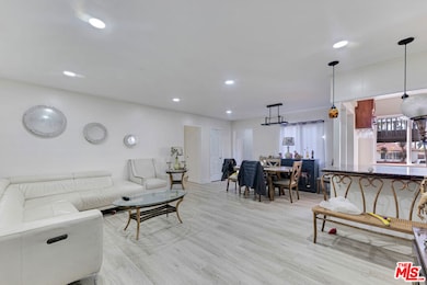 11924 Daleside Ave, Hawthorne, CA 90250 - photo 6