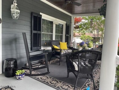 201 W Catherine St, Milford, PA 18337 - photo 6