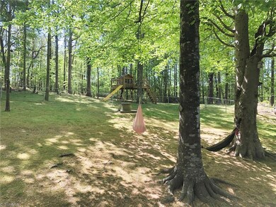 2575 Winding Woods Ln, Asheboro, NC 27205 - photo 6