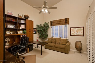 Office w/Built-Ins