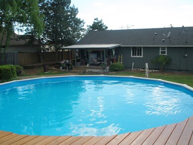 2967 Agate Meadows Cir, White City, OR 97503 - photo 2