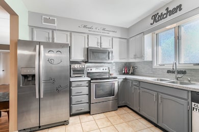 11045 S Theresa Cir unit 2B, Palos Hills, IL 60465 - photo 4