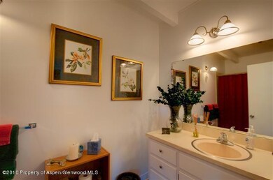 BATHROOM OF THE 2 BEDROOM UNIT