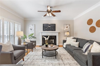 LARGE OPEN FLOORPLAN