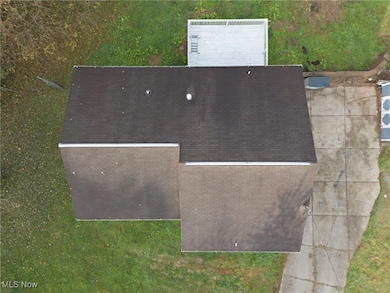 127 Pineview Dr unit END, Marietta, OH 45750 - photo 4