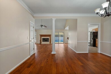 dining into great room & kitchen