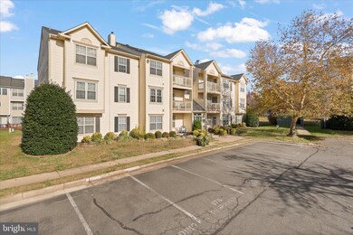 11002 Koman Cir unit 103, Manassas, VA 20109 - photo 2