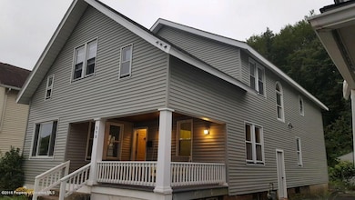390 Academy St, Archbald, PA 18403 - photo 2