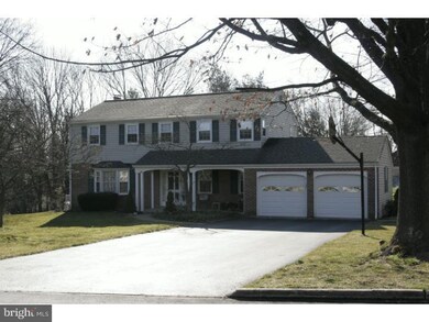45 S Forge Manor Dr, Phoenixville, PA 19460 - photo 2