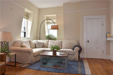 23 Pine St unit 3, Portland, ME 04102 - photo 4