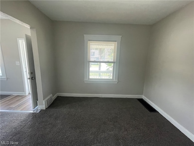 12913 Harvard Ave, Cleveland, OH 44105 - photo 6