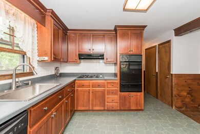 24 Dunshire Dr, North Chelmsford, MA 01863 - photo 4