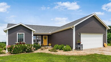 505 Kenneth Dr, Duncan Falls, OH 43734 - photo 2