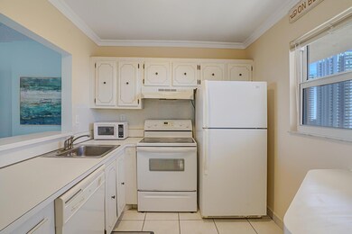 Delphi Towers unit 805, Pompano Beach, FL 33062 - photo 5