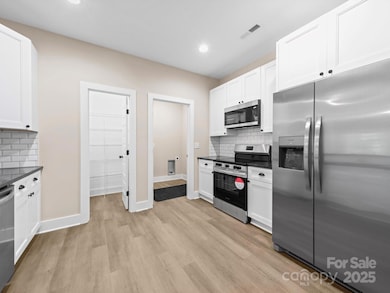 503 Eddleman Rd, Kannapolis, NC 28083 - photo 4