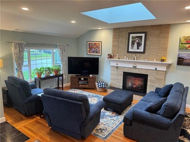 Open plan, bright and airy