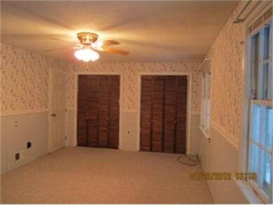 11 Megansett Dr, West Wareham, MA 02576 - photo 5