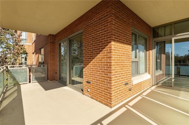 4950 Central #307 St, Kansas City, MO 64112 - photo 5