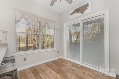 8740 Sam Dee Rd, Charlotte, NC 28215 - photo 5