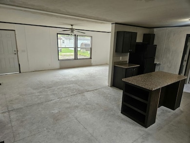 16031 Beech Daly Rd unit 174, Taylor, MI 48180 - photo 4