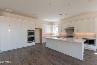 Kitchen W Neutral Finishes