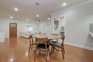 512 W 31st St, Houston, TX 77018 - photo 4