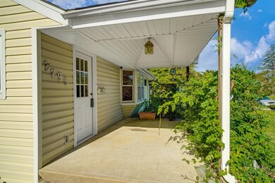 2795 Saint Joseph Ave, Columbus, OH 43204 - photo 5