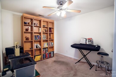 26 Loftin St unit O2, Weaverville, NC 28787 - photo 5