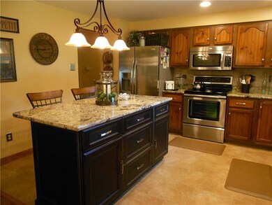 145 Wilps Dr, Herminie, PA 15637 - photo 6