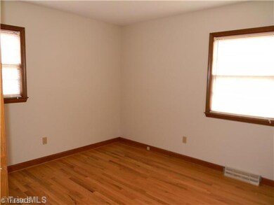 2nd Bedroom.