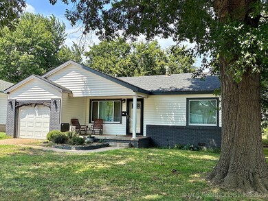 1116 E 6th St, Cushing, OK 74023 - photo 2