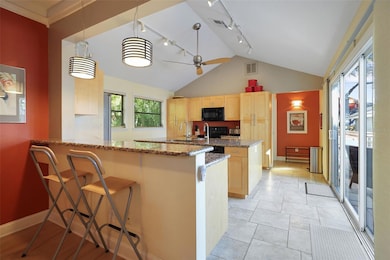 412 Beltrees St, Dunedin, FL 34698 - photo 5