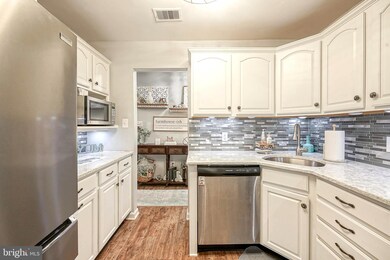 5 John Hancock Bldg unit 5, Blackwood, NJ 08012 - photo 4