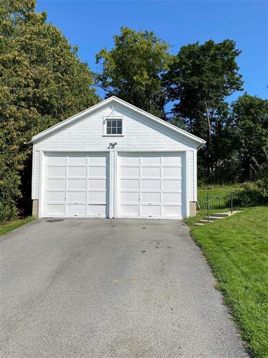 9 Howard Ave, Rutland, VT 05701 - photo 3