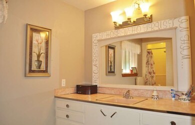 7602 28th St W, University Place, WA 98466 - photo 6