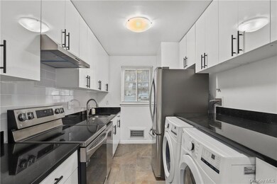 305 Vista On the Lake, Carmel, NY 10512 - photo 3