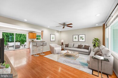 3604 Majestic Ln, Bowie, MD 20715 - photo 2