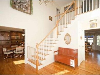 9 Applewood Rd, Norfolk, MA 02056 - photo 4