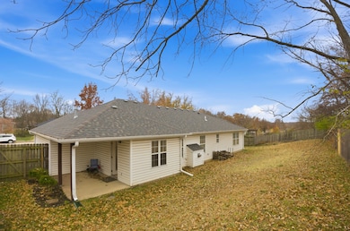 17 E Southbrook Ct, Columbia, MO 65203 - photo 3