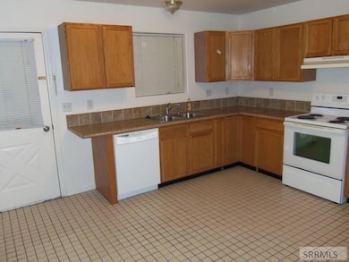 Unit 1 Kitchen