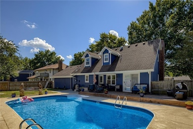 129 Crestview Ct, Lansing, KS 66043 - photo 6