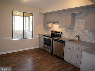 28-5 Wister Way, Reading, PA 19606 - photo 5