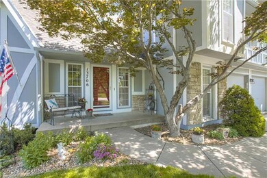 13706 W 77th Terrace, Shawnee, KS 66216 - photo 2