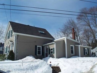 581 Middle St, East Weymouth, MA 02189 - photo 2