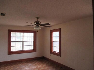 9 W Rogers Rd, Edinburg, TX 78541 - photo 5