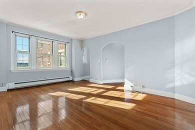 Warwick Condos unit 643, Brookline, MA 02446 - photo 2